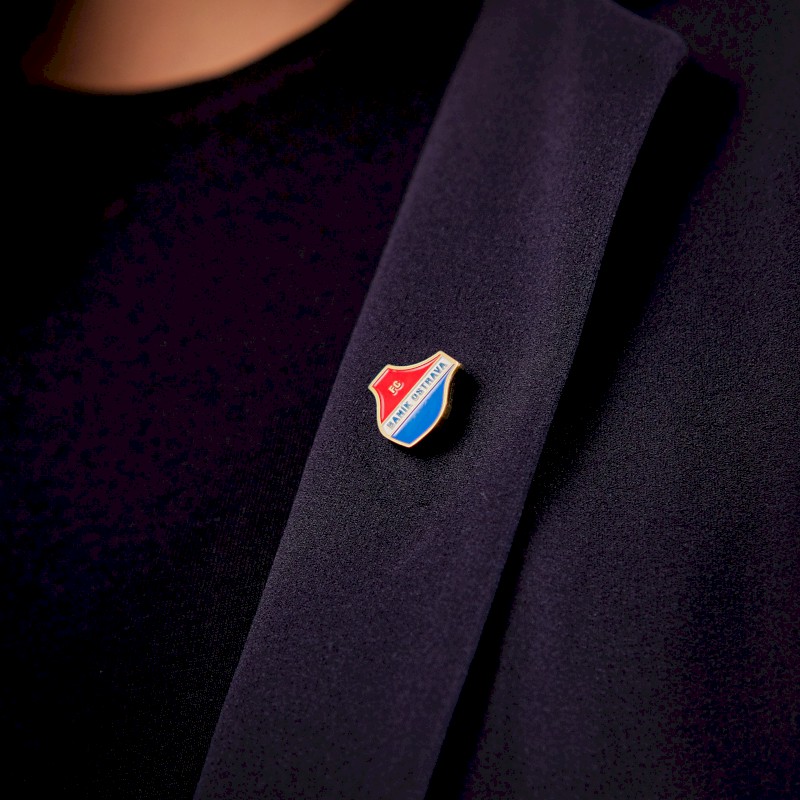 3697-odznak jehla uv